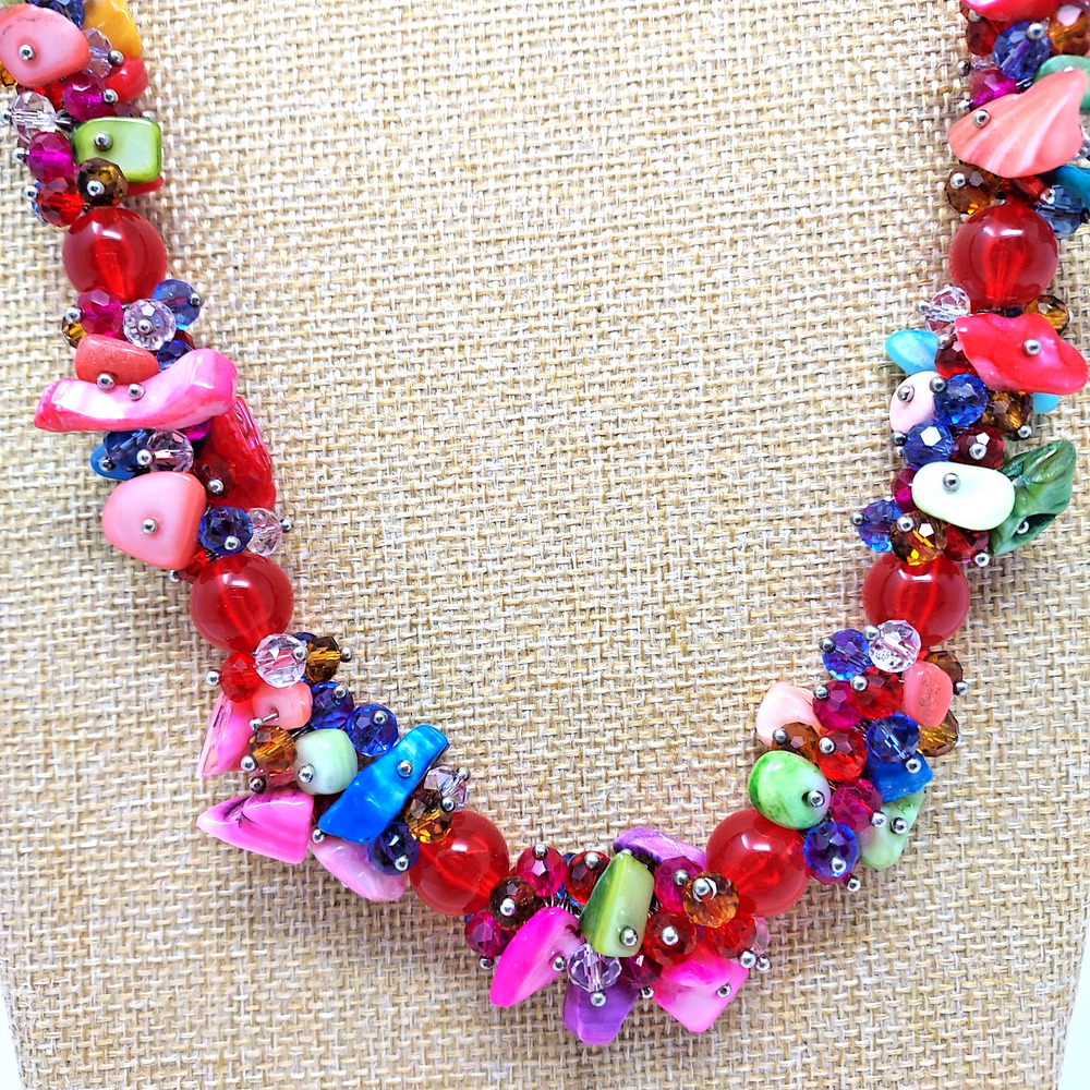 Vibrant Multicolor Chunky Cluster Necklace Shell Chips Glass Beads Twisted Rope